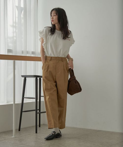 ワンタックテーパードチノパンツ