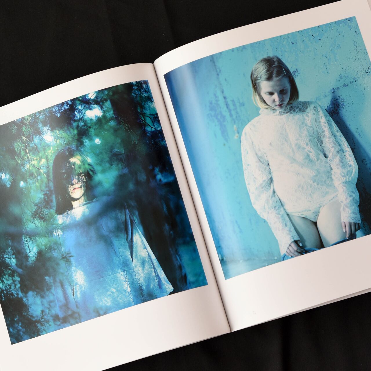 本 :: アート写真集 :: We are Made of Grass, Soil, and Trees / 山元