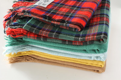 薄くてあたたか、オールドマンズテーラーのブランケット | お知らせ