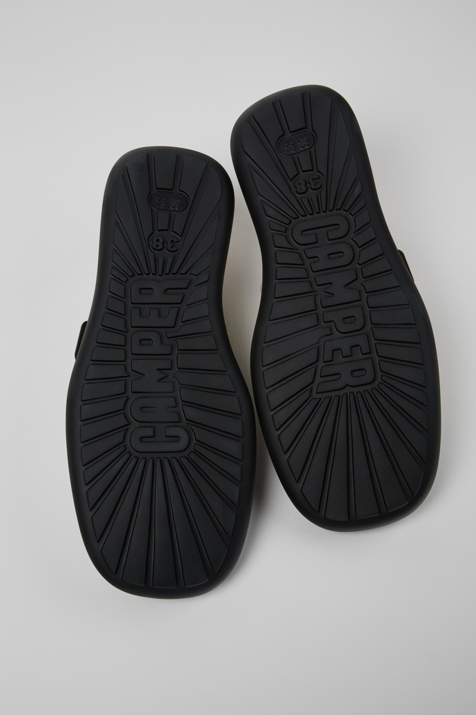 レディース カジュアルシューズ | カンペール（Camper）公式オンライン