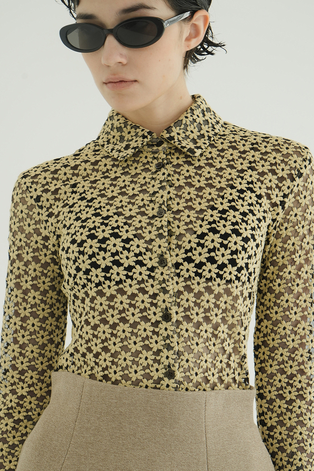 9月30日(火)発売アイテムのご紹介。立体感のある膨れフラワーレースを