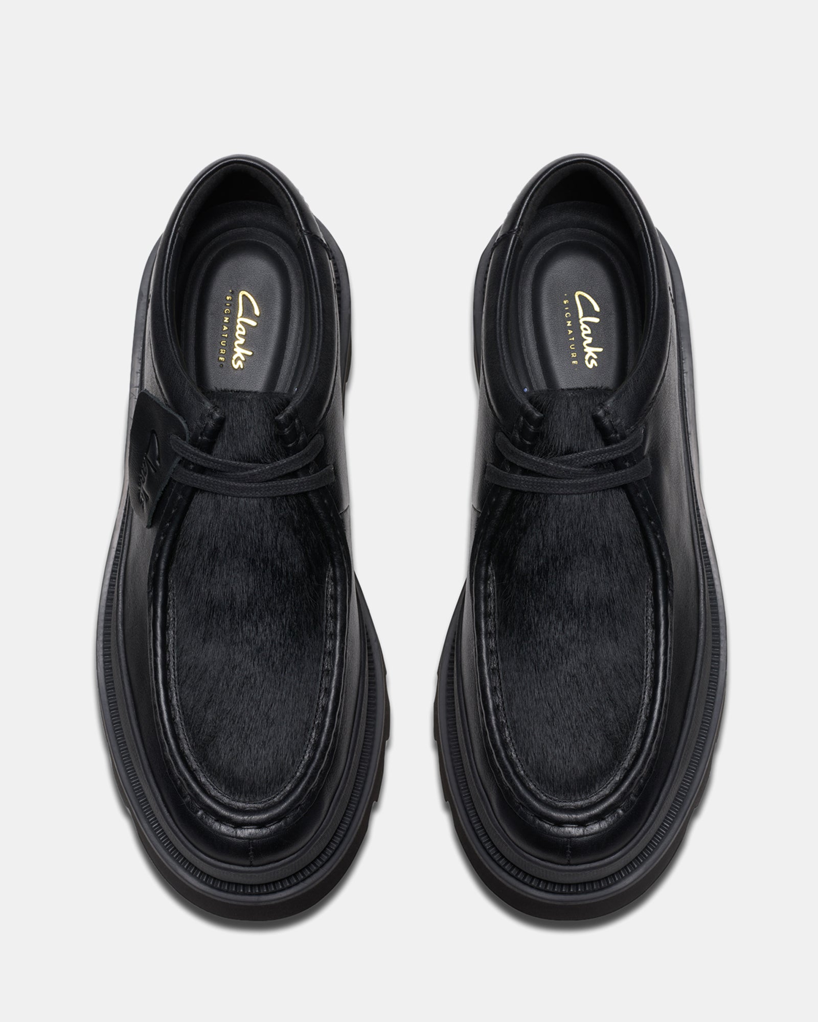 Badell Seam Black/Black – Clarks