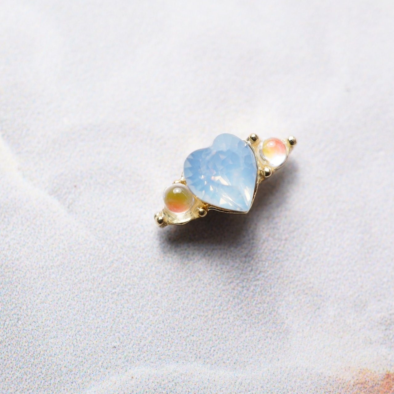 ネイルパーツ リングハートビジュー ホワイト 1個 | パーツ/スタッズ