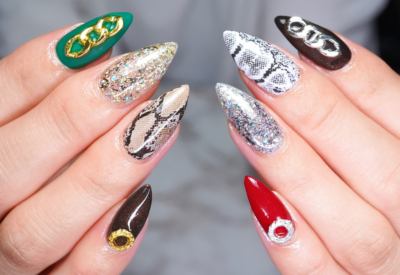 秋/冬/ハンド/ラメ/ワンカラー - kairule charienのネイルデザイン