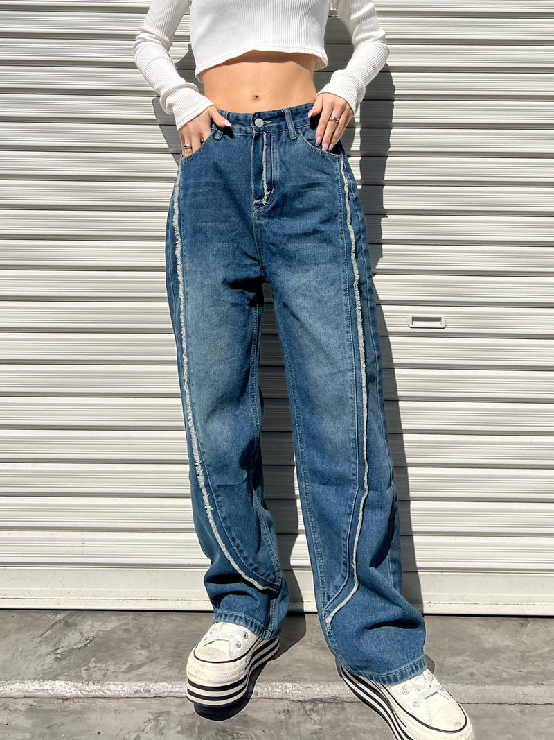 LINE_ALBUM_230404_35_800x.jpg?