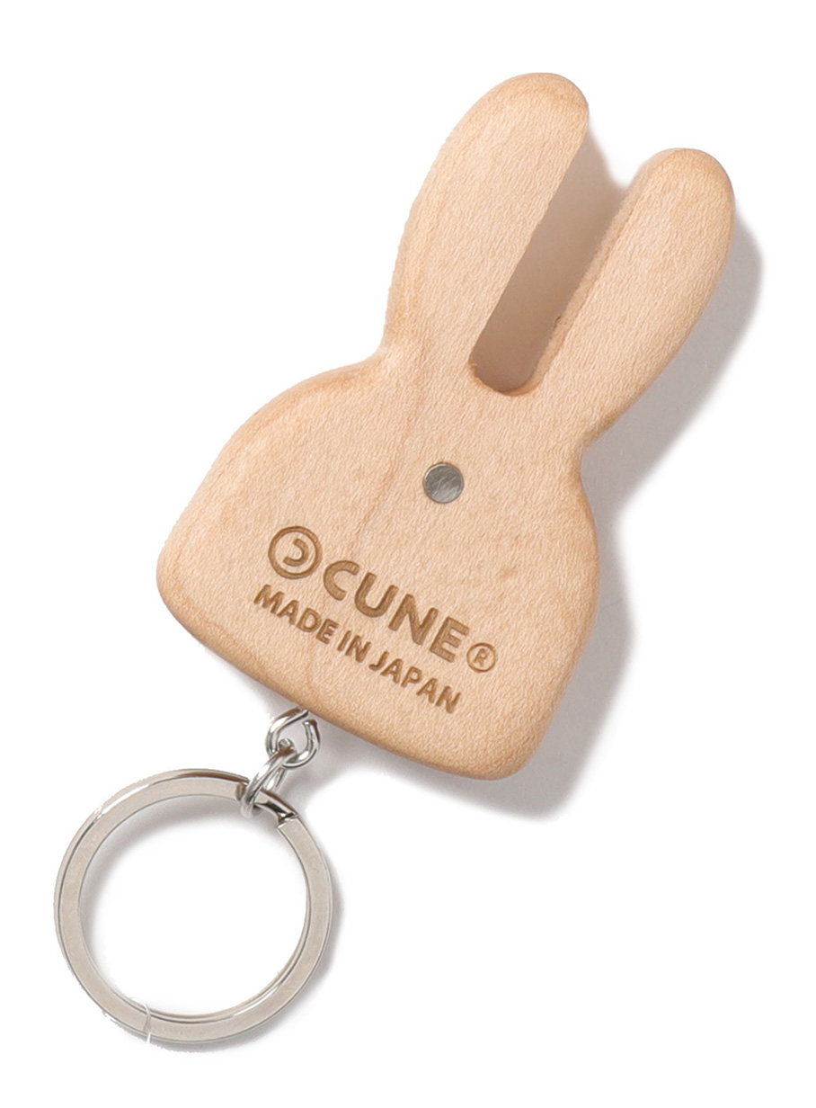 木のフックと木のキーリング｜ウサギがいる｜CUNE ONLINE STORE