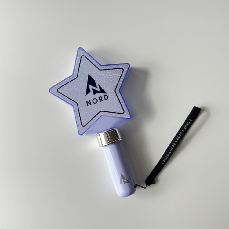 NORD星型ペンライト(12色チェンジ) | オフィスキュー オンライン