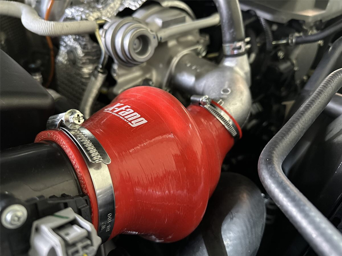 トライトン専用 X-FANG サクションチャンバー を販売中！カスタム