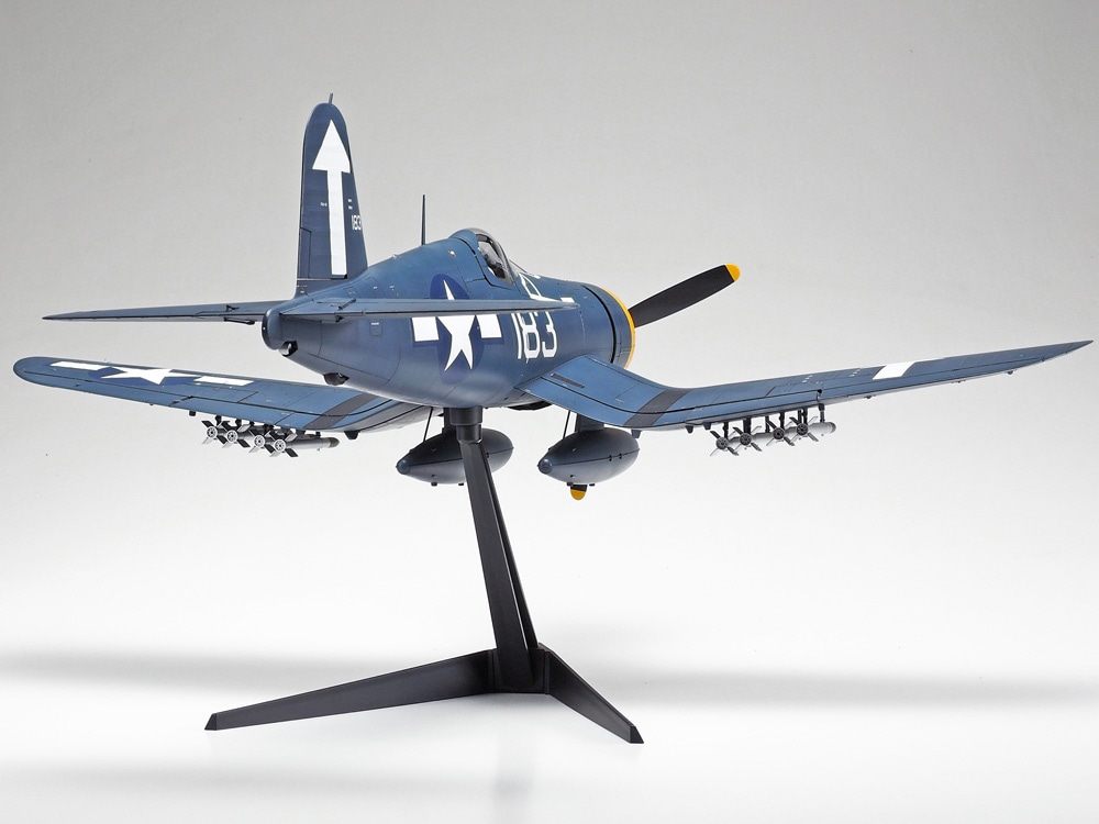 タミヤ 1/32 エアークラフトシリーズ ヴォート F4U-1D コルセア | タミヤ