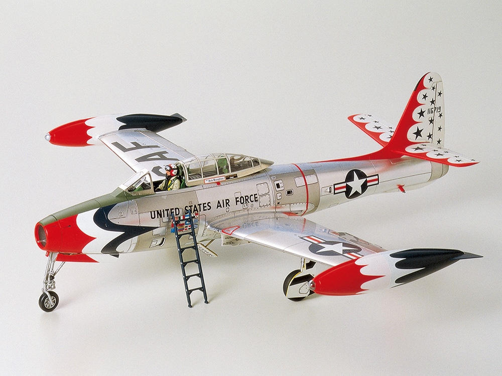 タミヤ 1/48 傑作機シリーズ リパブリック F-84G“サンダーバーズ” | タミヤ