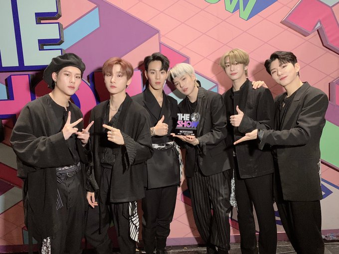 MONSTA X カムバ後初の1位獲得! 「モンベベのおかげ..愛しています