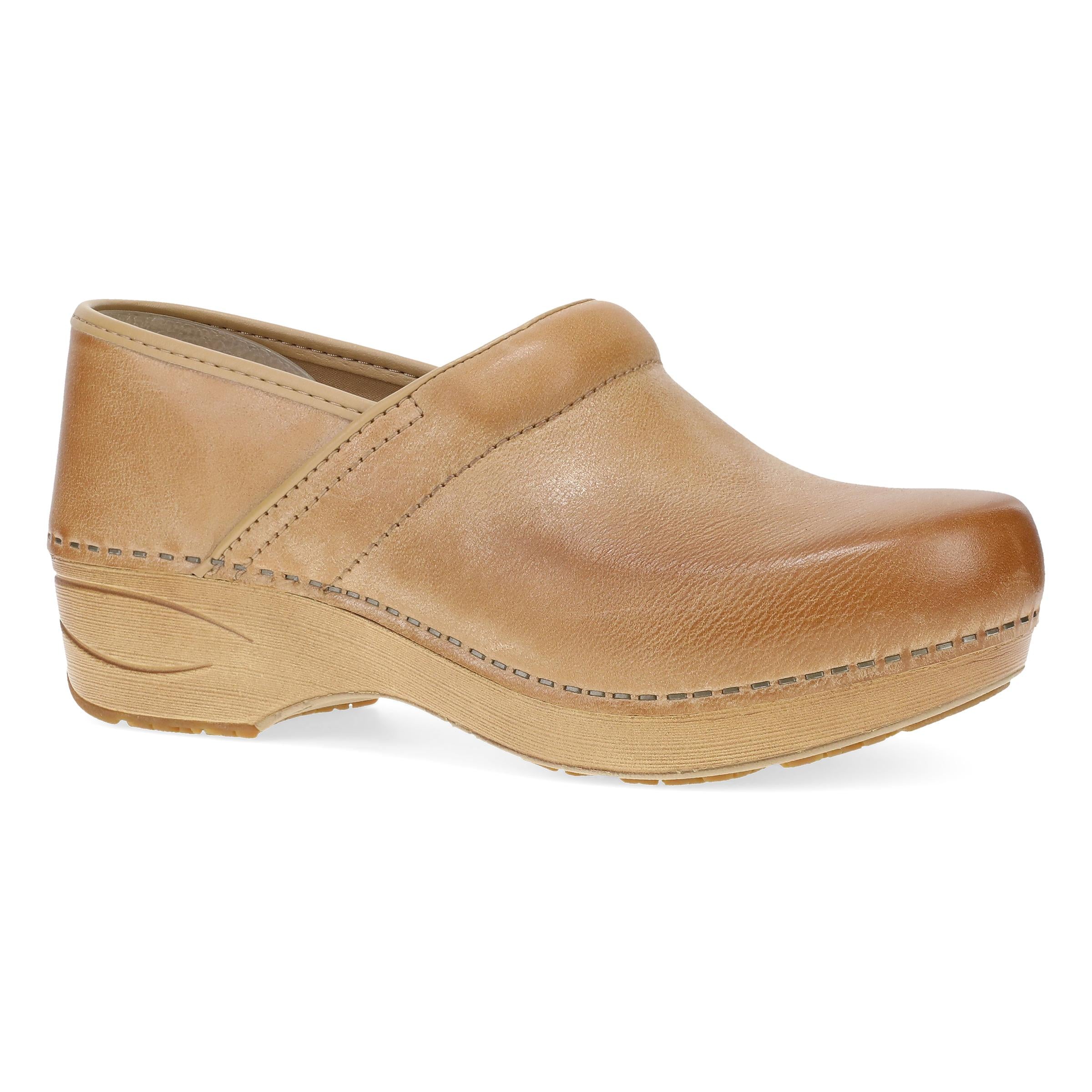 Wide XP 2.0 Honey Distressed – Dansko