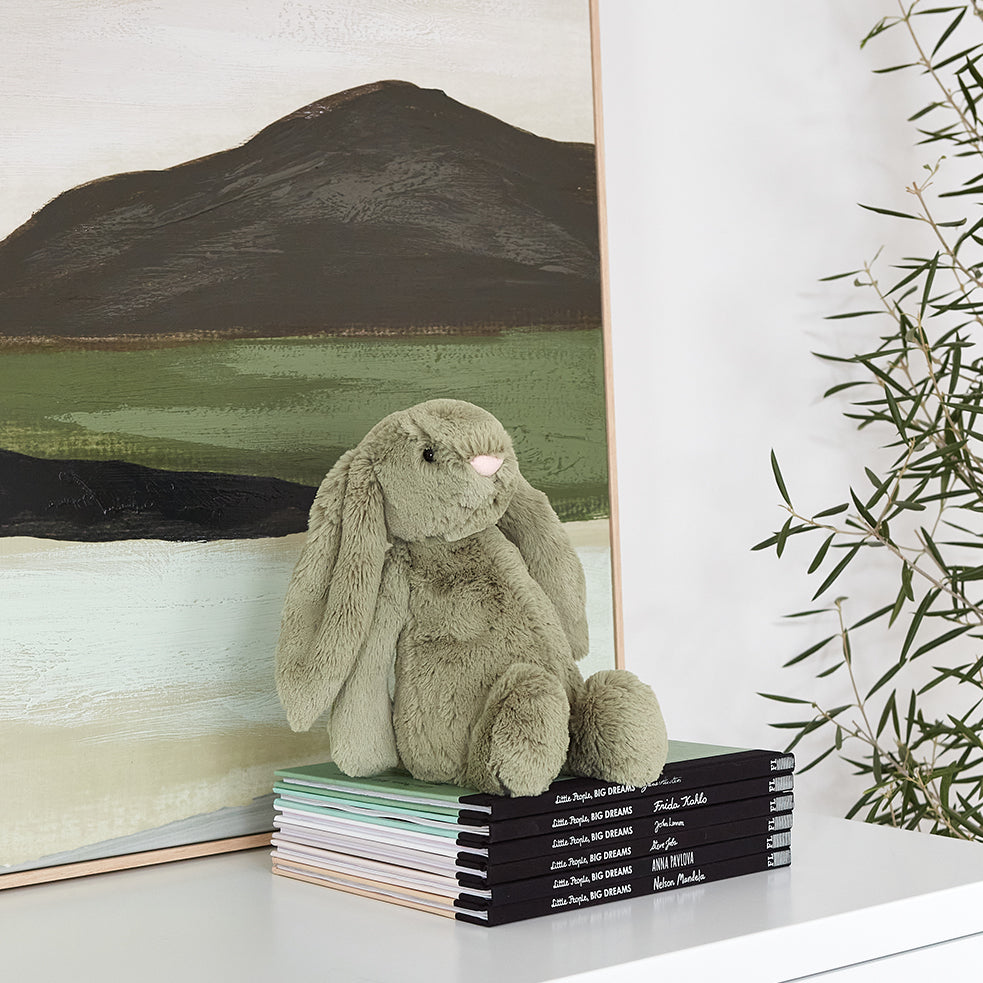 Bashful Fern Bunny | Danske Møbler