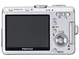 ペンタックス、単三電池駆動の2.5型液晶搭載コンパクト機「Optio S55」