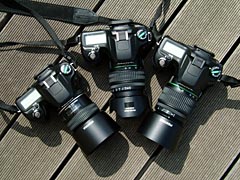 ペンタックス *ist DL【最終回】兄貴分「*ist DS2」との比較