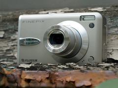 富士フイルム FinePix F30【最終回】何不自由しないコンパクトカメラ