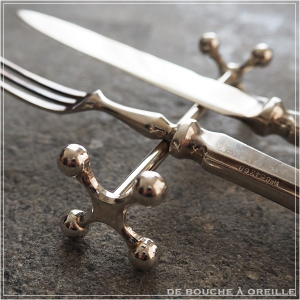 オールドバカラ アンティーク DE BOUCHE A OREILLE / porte-couteau