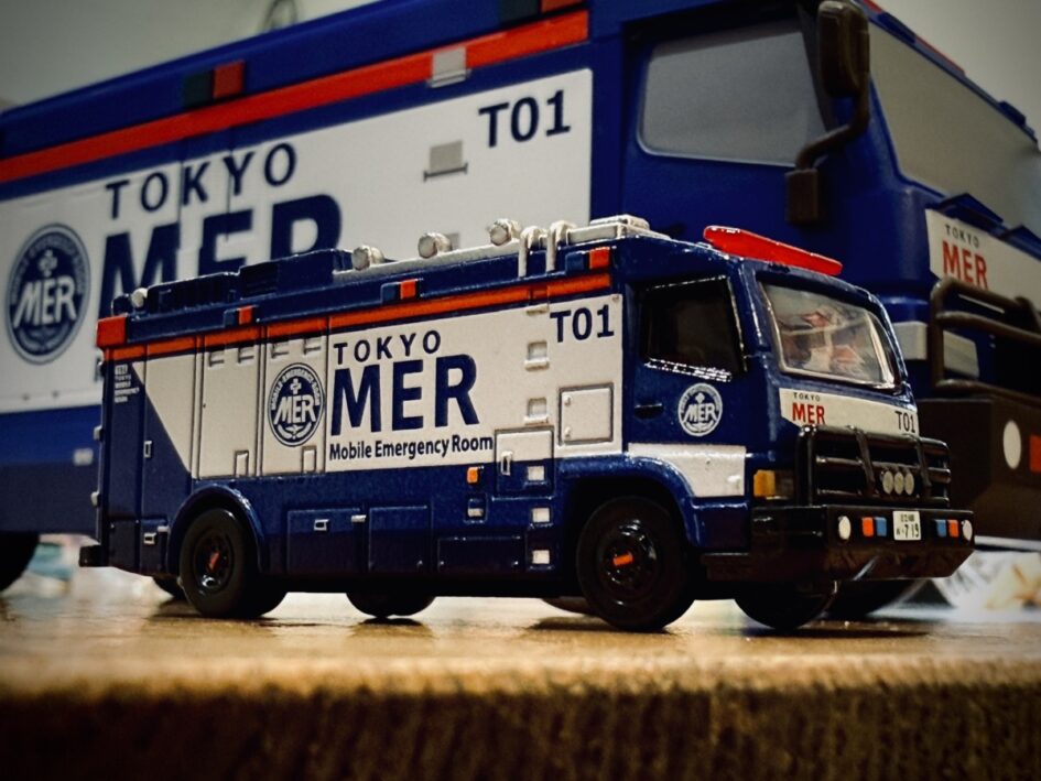 TOKYO MER』ERカーT01と出会う ─ ミニカーとポップコーンBOXが手元に