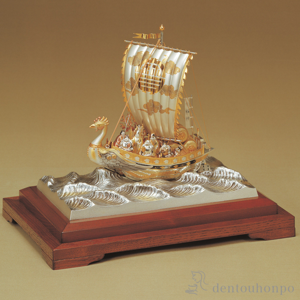 送料無料】 銀製 宝船 七福神 B 205g / 武比古 置物 七福神 恵比寿