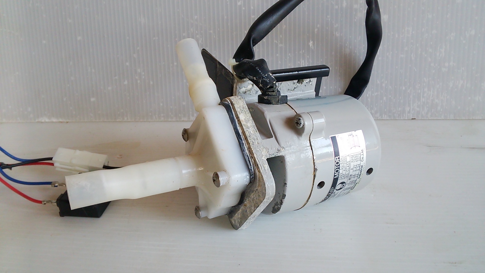 ホシザキ製氷機 製氷ポンプ IM-45-L用 APTA4B2P 10L2 2P10W 中古品