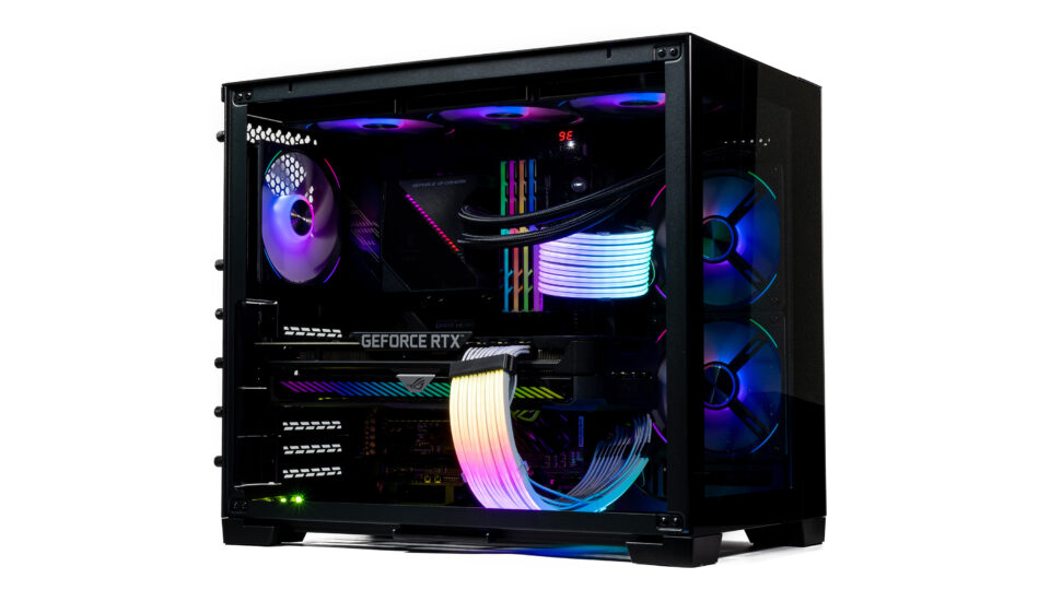 光らないパーツだけで自作PCを組んでみたら想像以上にカッコよかった