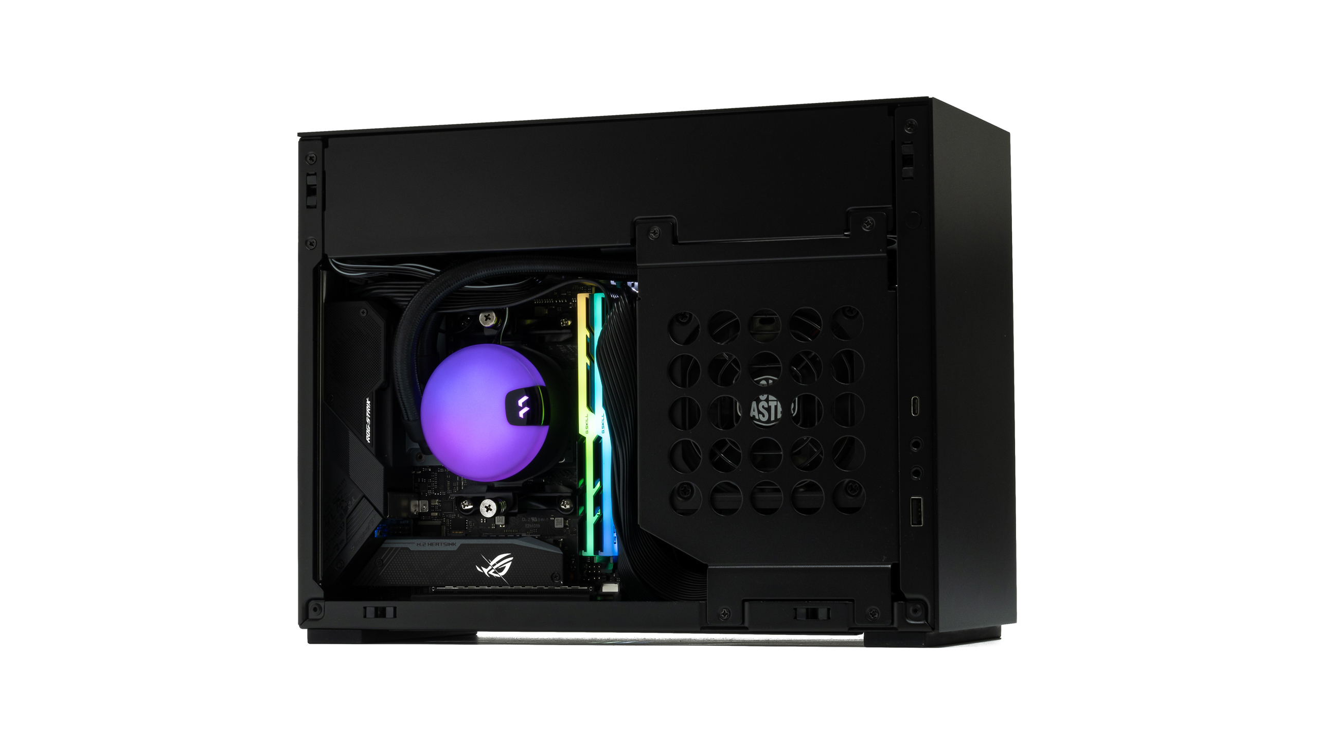 自作PCをアップグレード。ATXマザーボードに変更してメモリ128GB積んだ