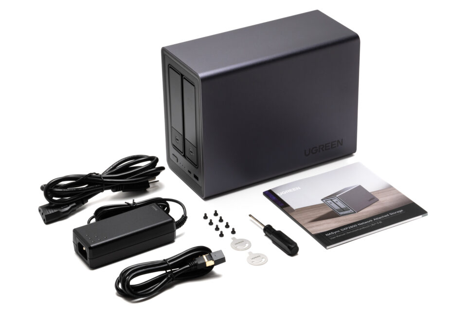 UGREEN NASync DXP2800レビュー｜初心者にもおすすめな小型・高性能NAS