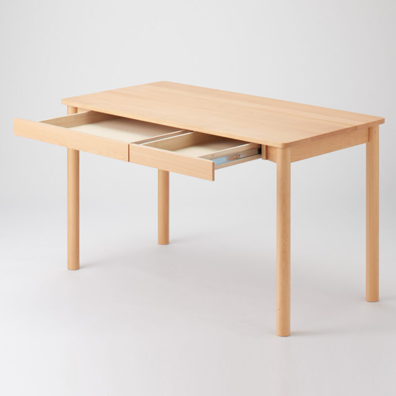 数量限定の新商品！無印良品「ブナ材デスク」セットを見てきました