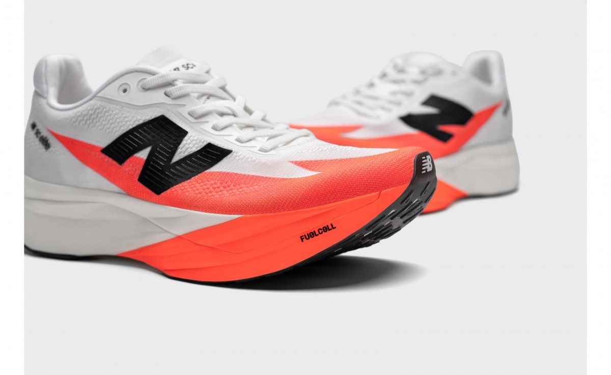 ニューバランス『FuelCell SuperComp Elite v5』登場！ 前作よりも軽量