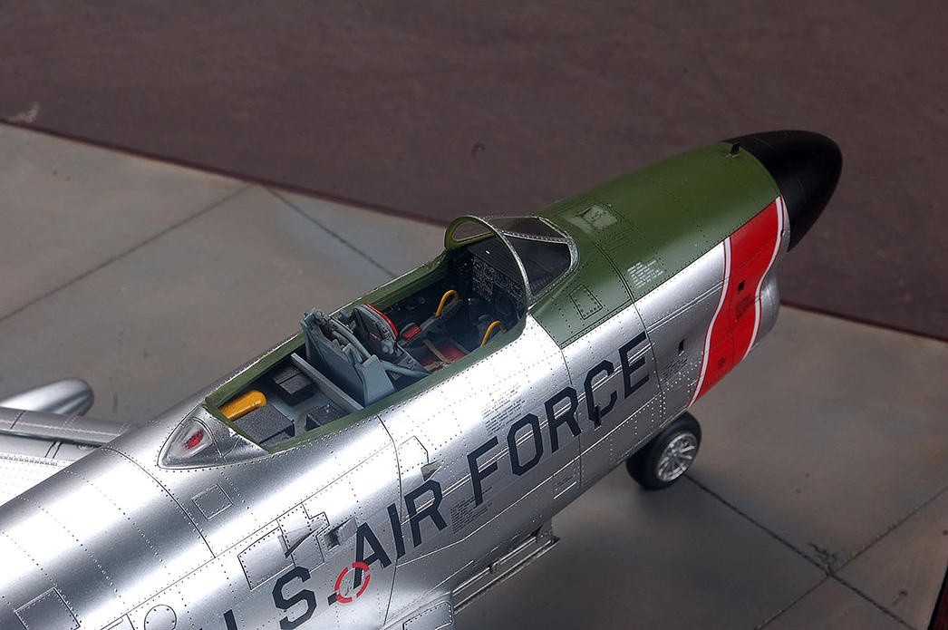 1/32 F-86D セイバードッグ (KH32007) - (株)ビーバーコーポレーション