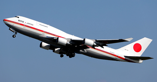 電子版】旧政府専用機747-400、30億円で中古市場に登場 売り文句は