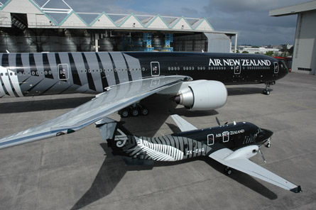 PICTURES: ANZ receives all-black 777 | News | Flight Global