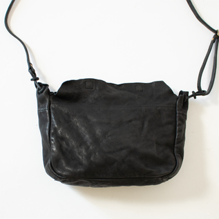 レザーショルダーバッグ JASU／MARVELETS（マーヴェレッツ）｜愛着を