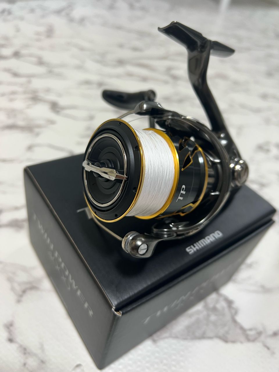 SHIMANO 20ツインパワー C2000SHGの最安値・インプレ・釣果 | 本音の