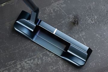 スコッティ・キャメロン、限定の『2023 HXXIII Newport 1.5 LTD』は