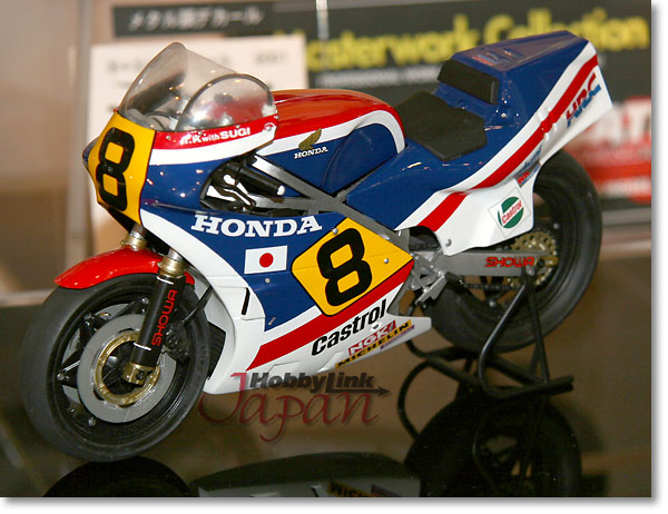 1/12 ホンダ NS500 グランプリレーサー '83 No. 8 | HLJ.co.jp