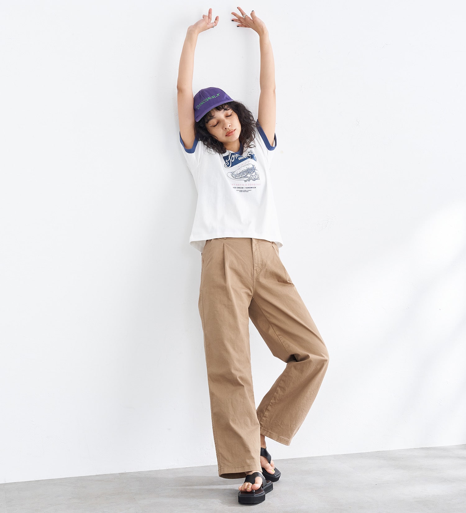 SOMETHING タックチノトラウザーパンツ|SOMETHING|サムシング