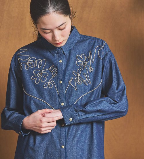 SOMETHING コード刺繍デニムシャツ|SOMETHING|サムシング