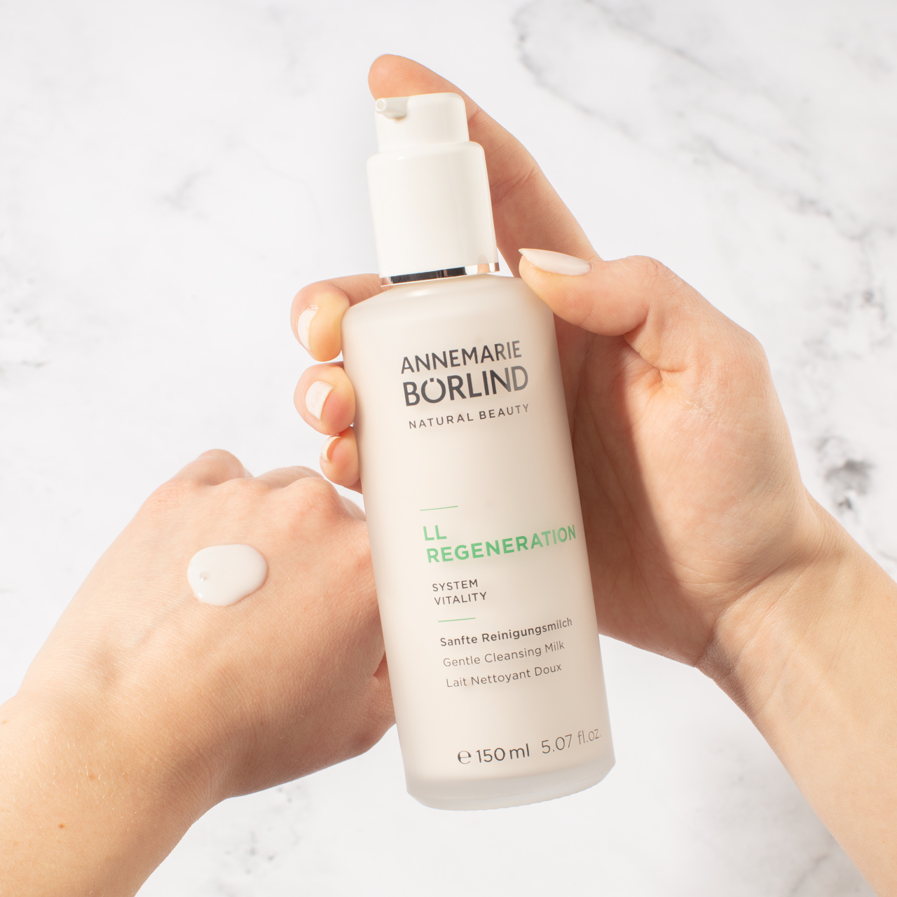 LL ジェントル クレンジング ミルク 150mL | favo style - ファボ