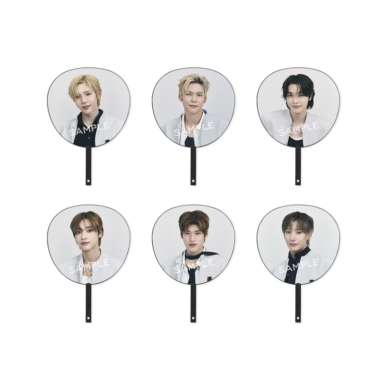 BIGうちわ | SMTOWN OFFICIAL ONLINE STORE