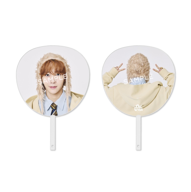 BIGうちわ | SMTOWN OFFICIAL ONLINE STORE