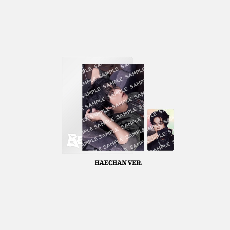 POSTCARD + HOLOGRAM PHOTO CARD SET | SMTOWN OFFICIAL ONLINE STORE