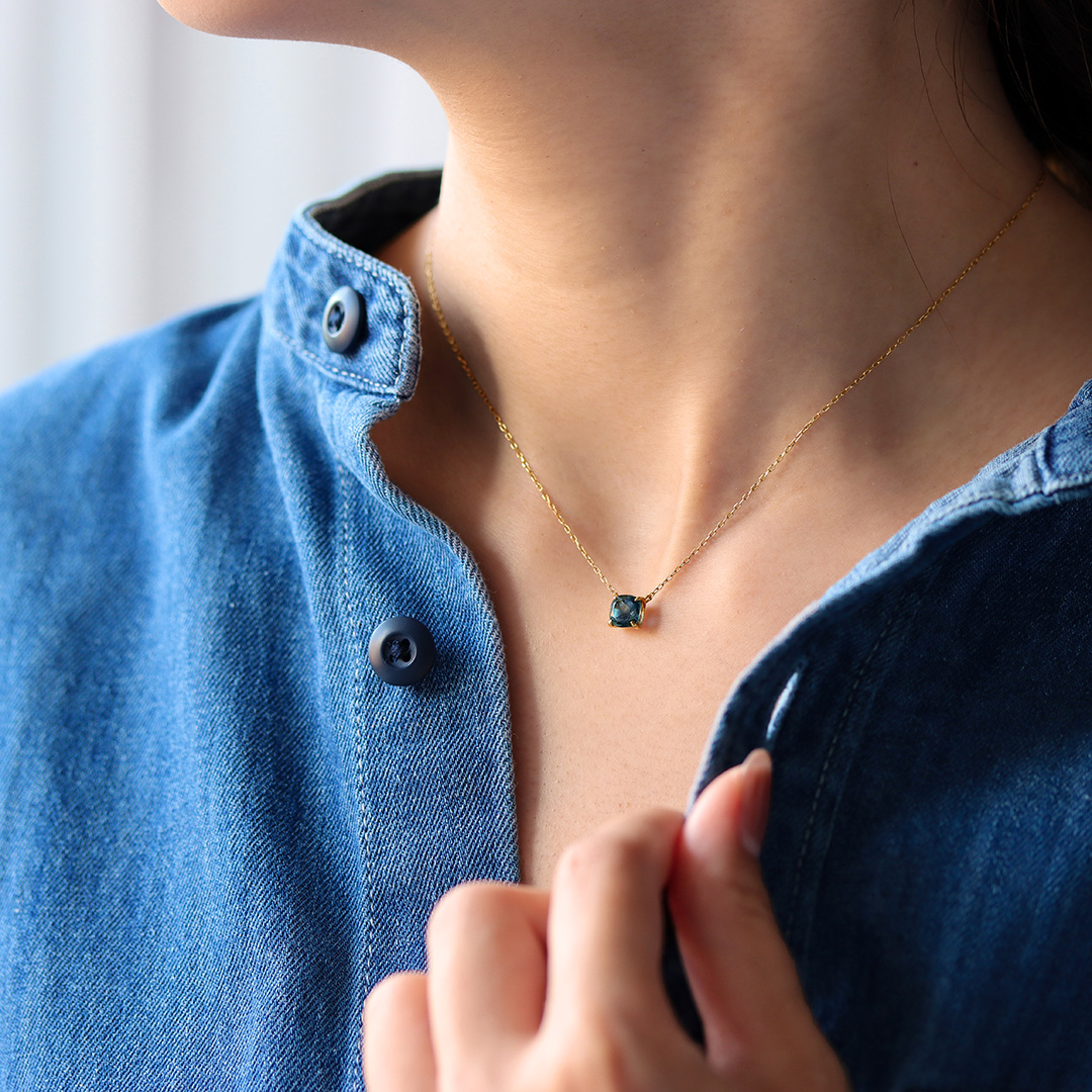 ビズー公式】ロンドンブルートパーズ K18/PTネックレス・セラム | 希少