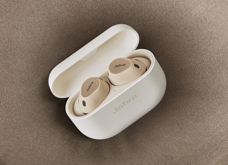 Jabraから米国MIL規格に準拠したタフネス仕様のワイヤレスイヤホン