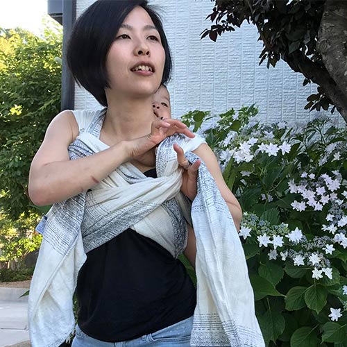 ヘンプ、リネン混合 新生児から体重制限がなく抱っこやおんぶに使える