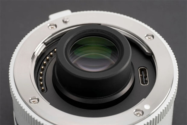 ViltroxがEマウント用の2倍のテレコンを発売 - デジカメinfo