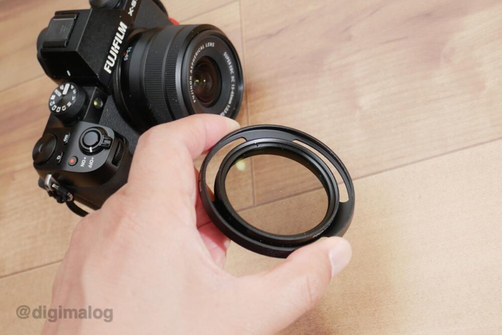 JJCレンズフード 52mmはXC15-45mmにおすすめの金属製フード