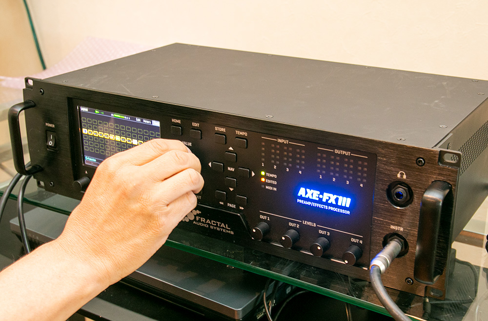 異次元の表現力！ Fractal Audio Systems / Axe-Fx IIIの魅力を