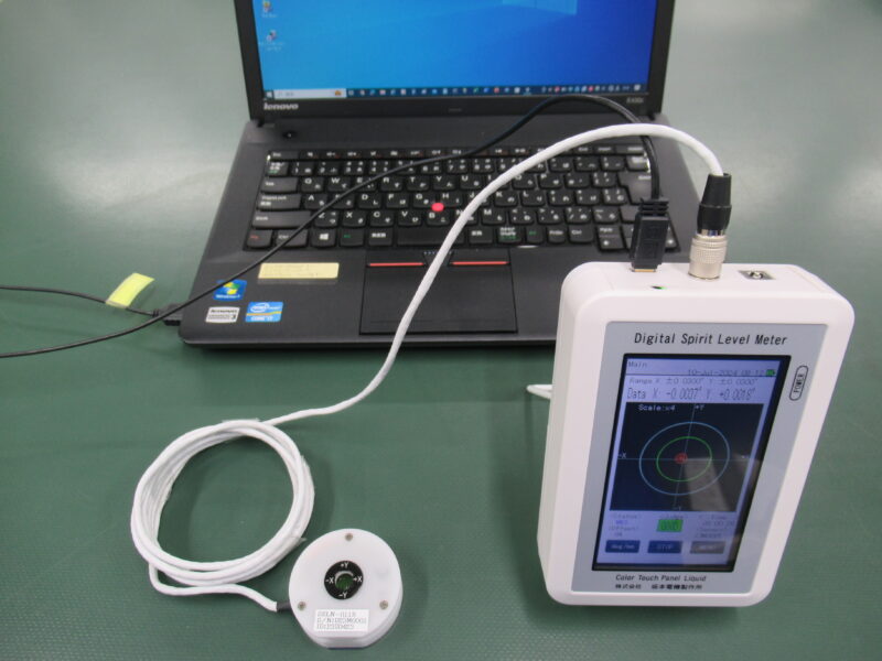 有線式 2軸精密デジタル水準器（データ保存機能付き） SELN-011B