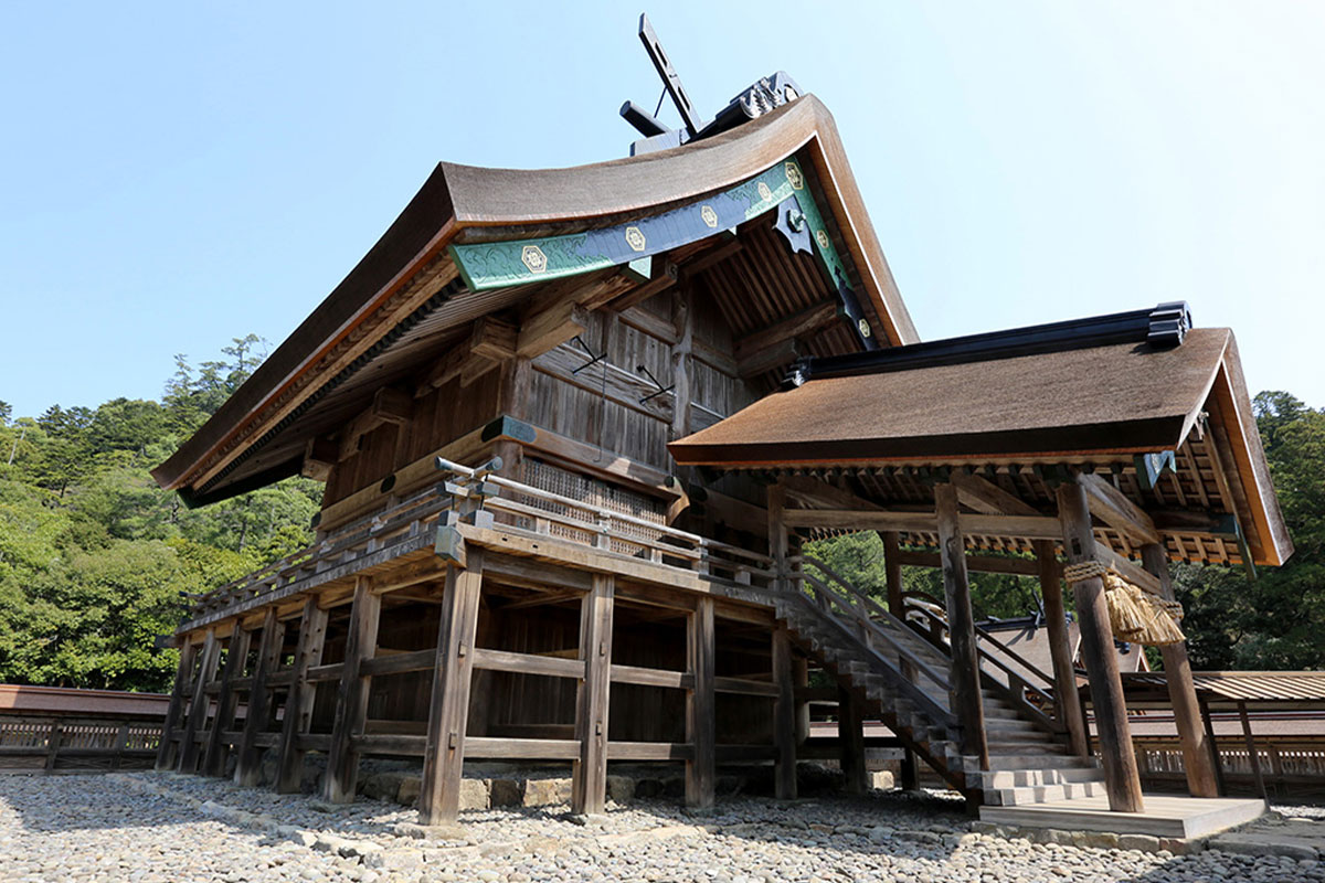 出雲大社の象徴的存在、御本殿に迫る「建築」-2 | Discover Japan